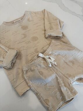 Hejlenki Cozy Moon & Cloud Kids Pajama Set in Beige